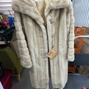 Elegant Cream Fur Coat